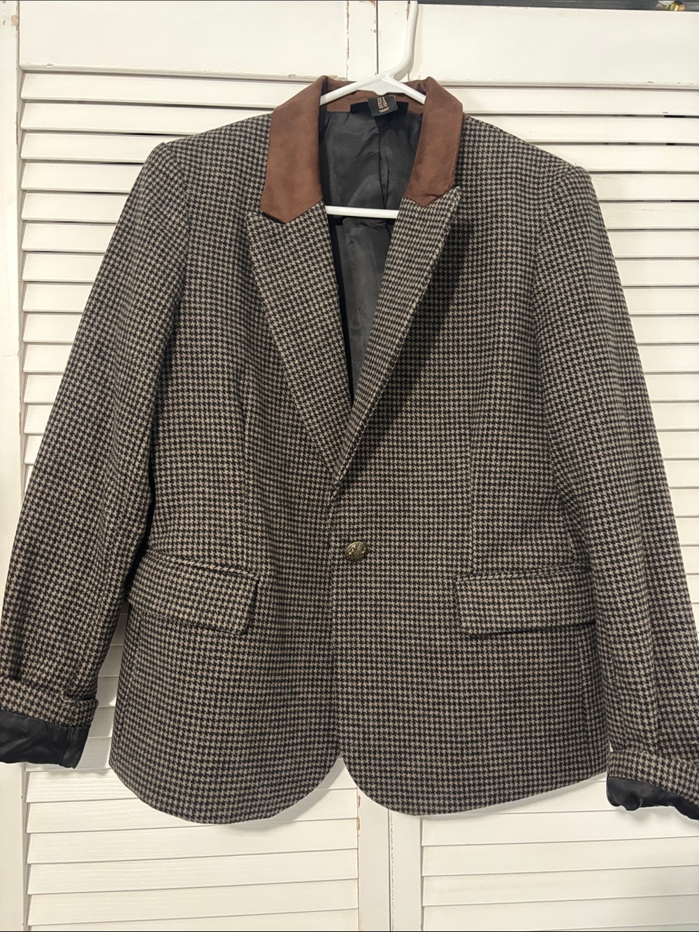 Catherine Malandrino Brown Houndstooth Blazer with Suede Collar